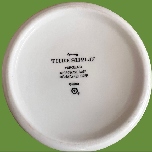 THRESHHOLD 12 oz Christmas Mug “All Mama Wants is a Silent Night” - Picture 4 of 5